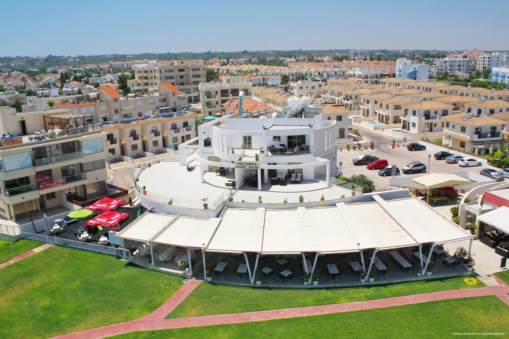 Polyxenia Isaak Luxury Villas And Apartments Protaras Exteriör bild
