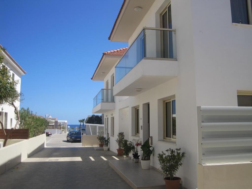 Polyxenia Isaak Luxury Villas And Apartments Protaras Rum bild